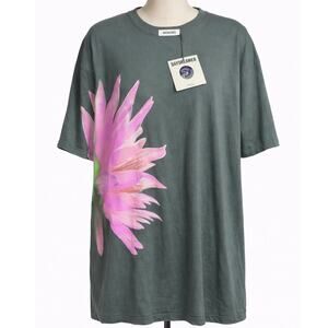 Daydreamer Graphic Tee Charcoal Magenta Floral Print 100% cotton One Size